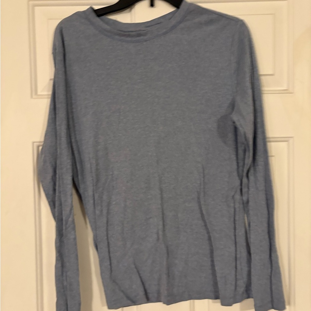 Universal Thread Heathered Blue Top - image 1